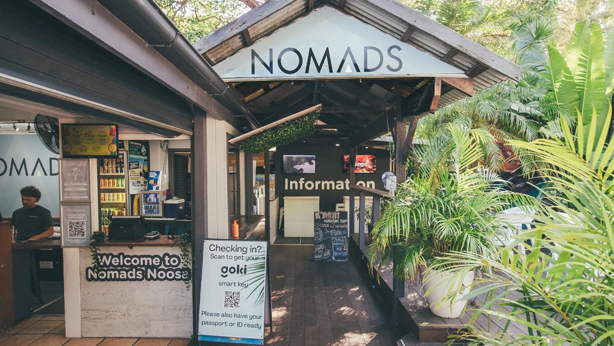 Хостел Nomads Noosa Екстер'єр фото